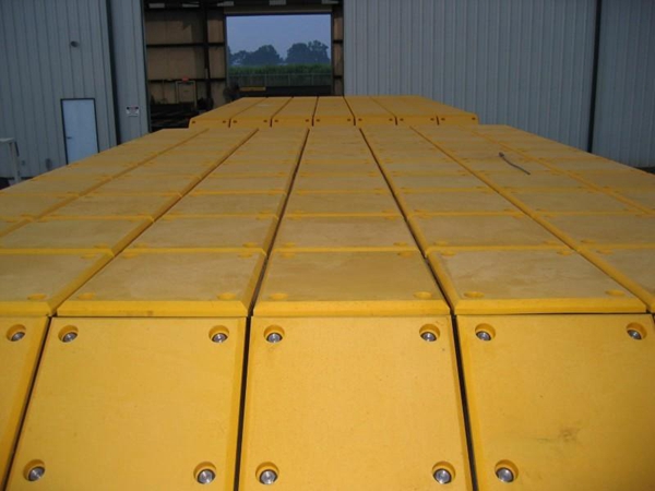 港口、碼頭專用護舷板